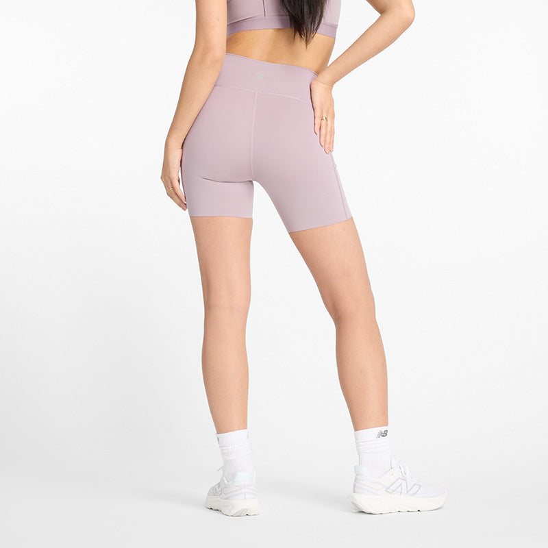 NB Sleek Pocket High Rise Short 6"